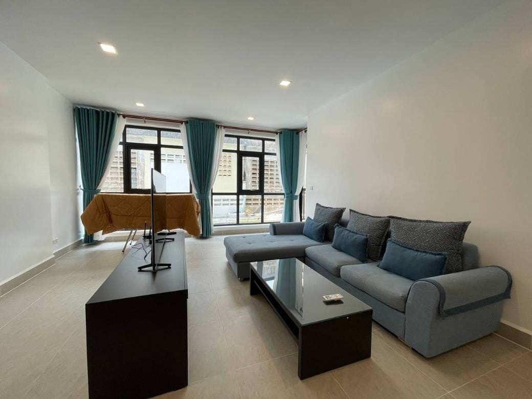 2 Bedrooms Apartment For Rent