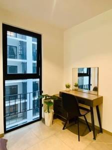 Urban Village Phase 1 | Condo Meublé À vendre