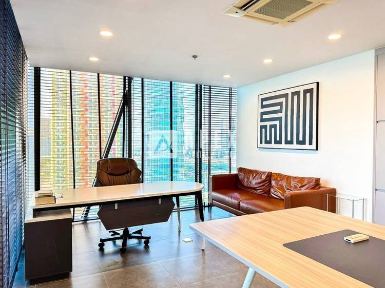 ការិយាល័យ សំរាប់ជួល នៅ Tonle Bassac, Chamkarmon, Phnom Penh