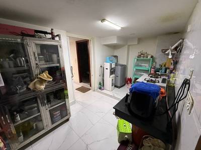 Flat House For Sale in Ou Ruessei 2, 7 Makara, Phnom Penh