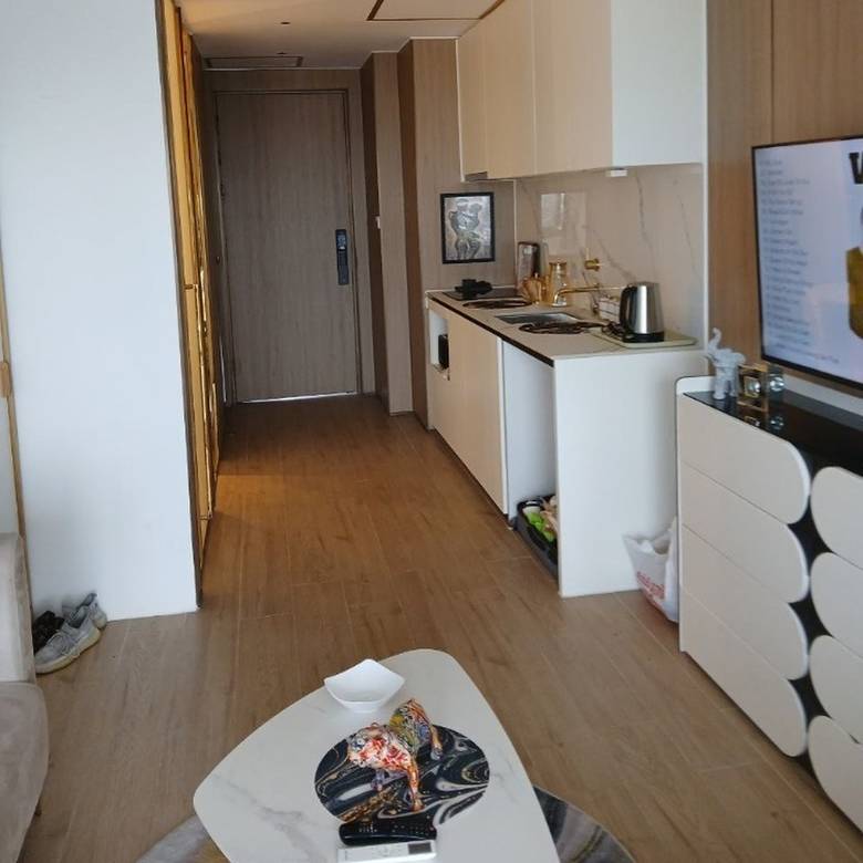 Vue Aston | Studio Na prodej in Chbar Ampov $62,500