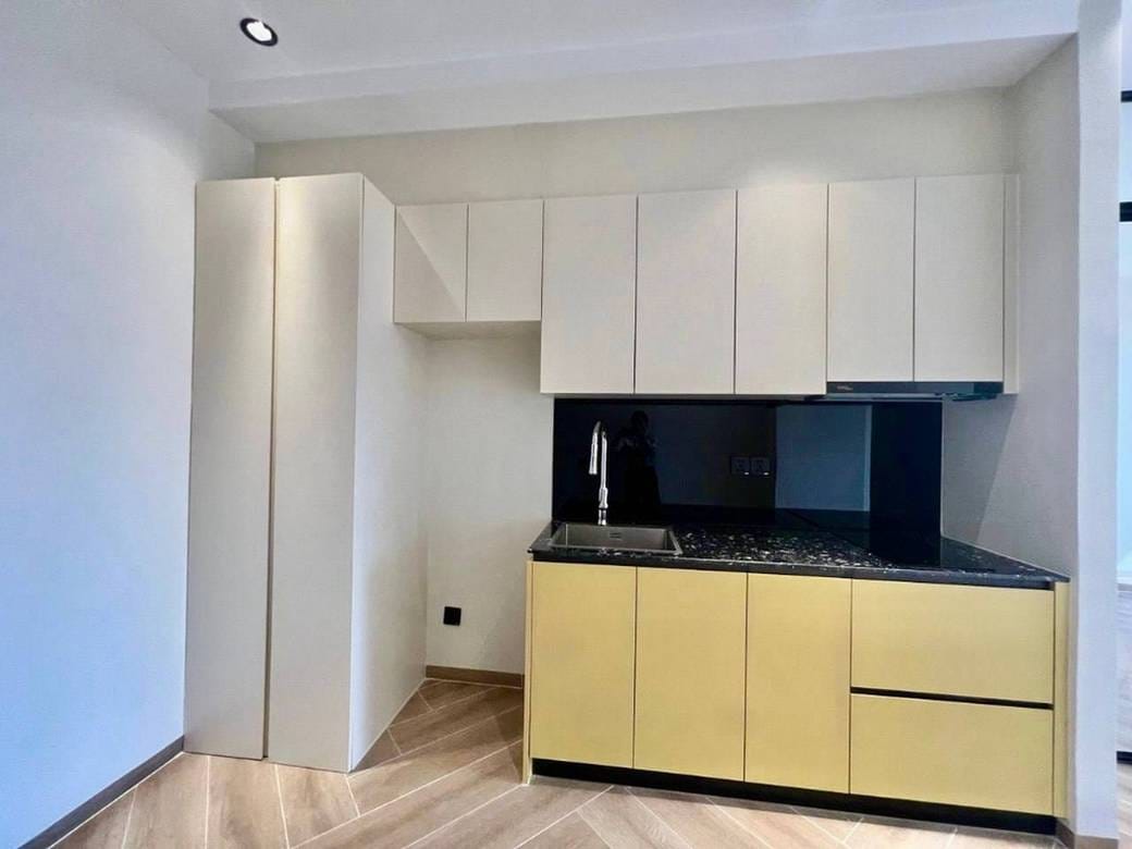 Condo For Sale in BKK 1, Boeng Keng Kang, Phnom Penh
