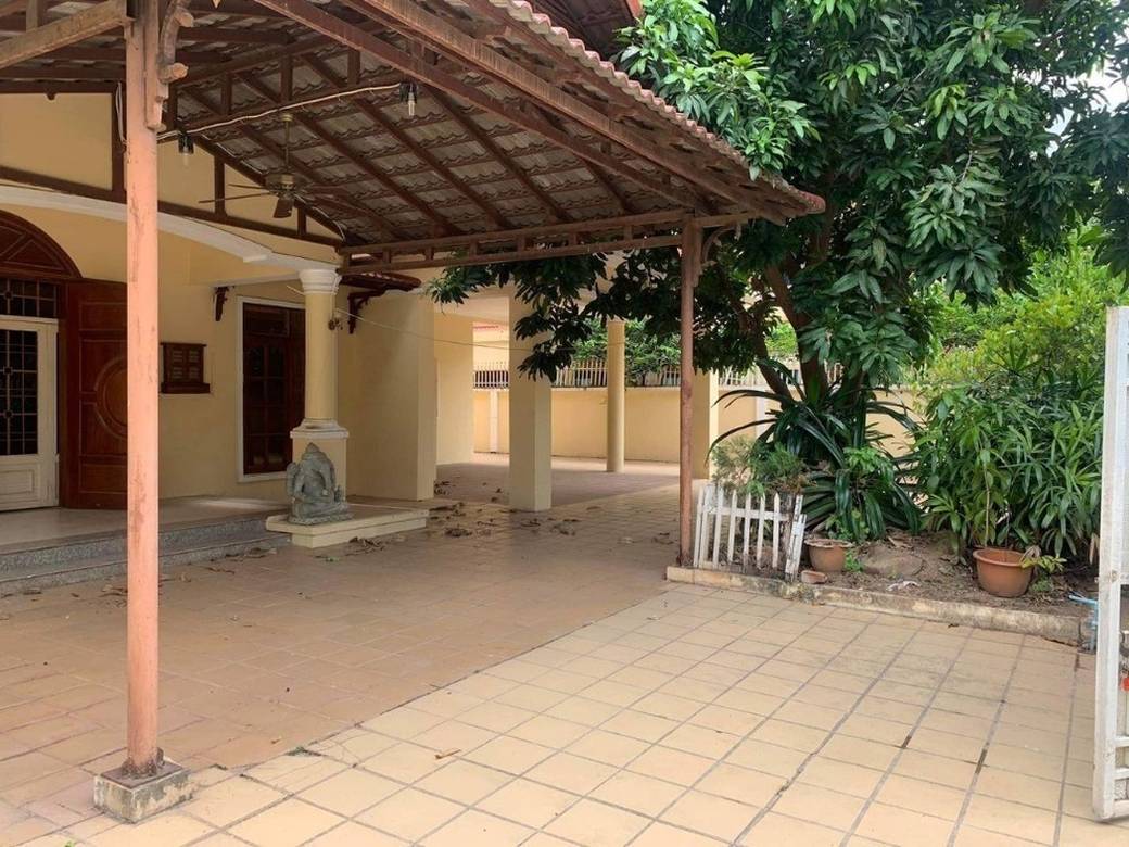 House and lot สำหรับเช่า ขนาดที่ดิน 260 ตร.ม.