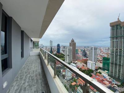 Condo À louer à Boeng Keng Kang $6,300