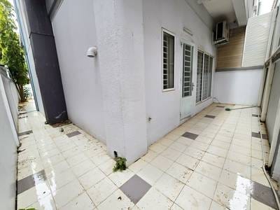 $330,000 Dvojvila