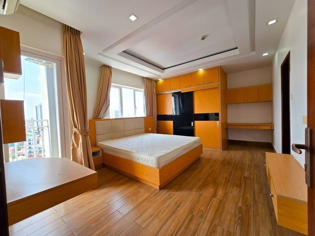 อาคาร สำหรับเช่า ขนาดที่ดิน 480 ตร.ม.