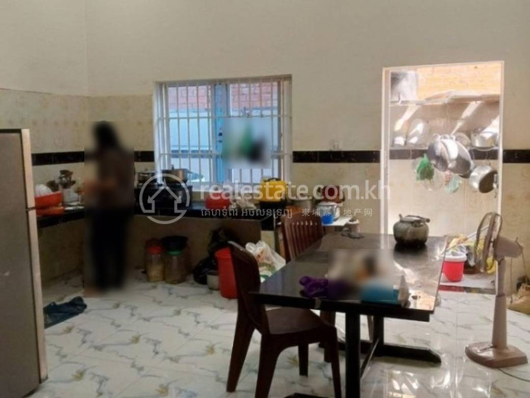 210 sqm Living Size House and lot For Sale in Dangkao