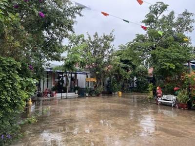 Hôtel À vendre de 1,982 m² de terrain