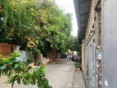 40 sqm Land Size House and lot Na prodej