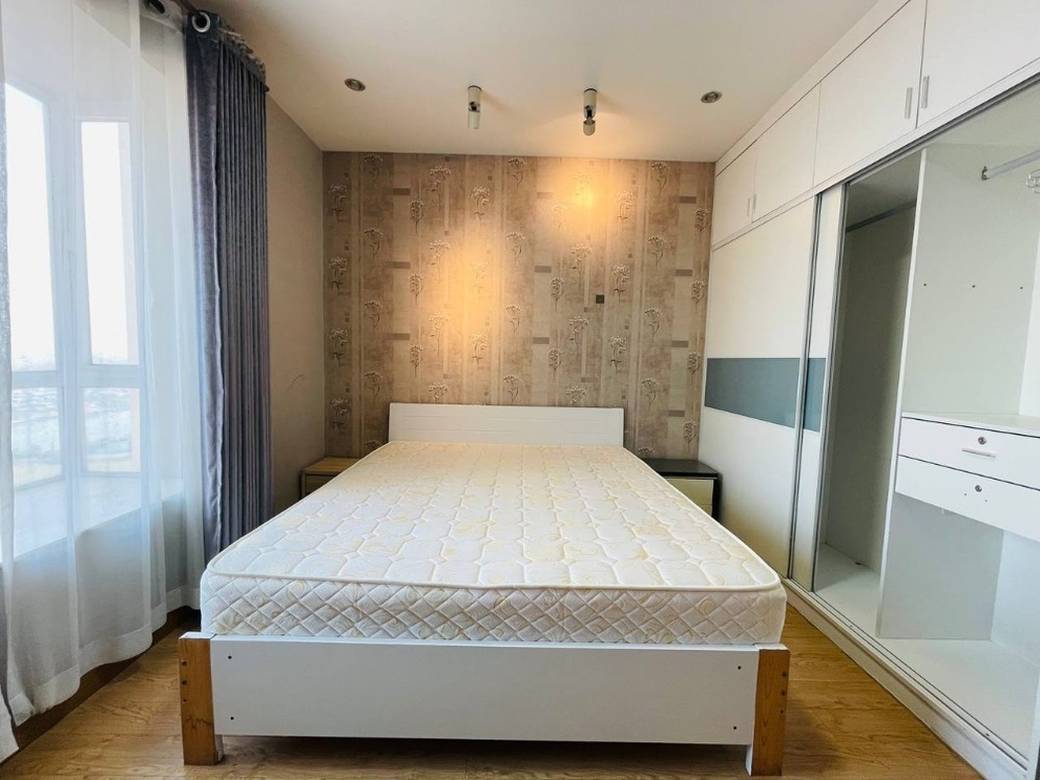 133 sqm Living Size Condo Na prodej in Chamkarmon