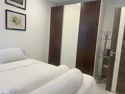 $380 Condo