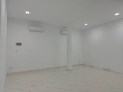 53 sqm Land Size Kanceláře K pronájmu