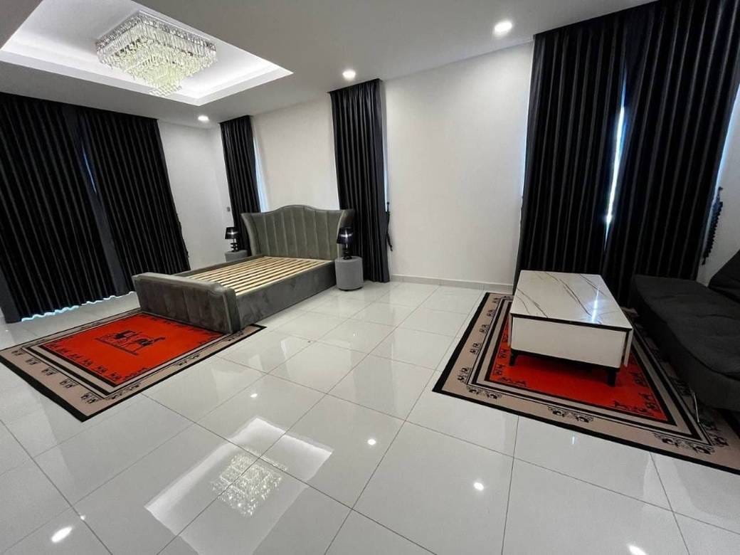 Vila K pronájmu in Ou Baek K'am, Sen Sok, Phnom Penh