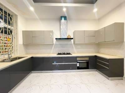 432 sqm Living Size Vila K pronájmu in Sen Sok