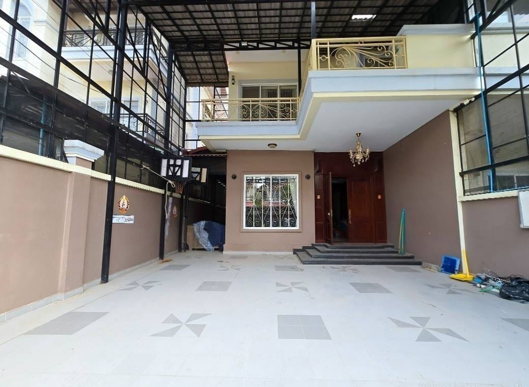 $280,000 Dvojvila