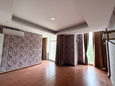 $340,000 Dvojvila