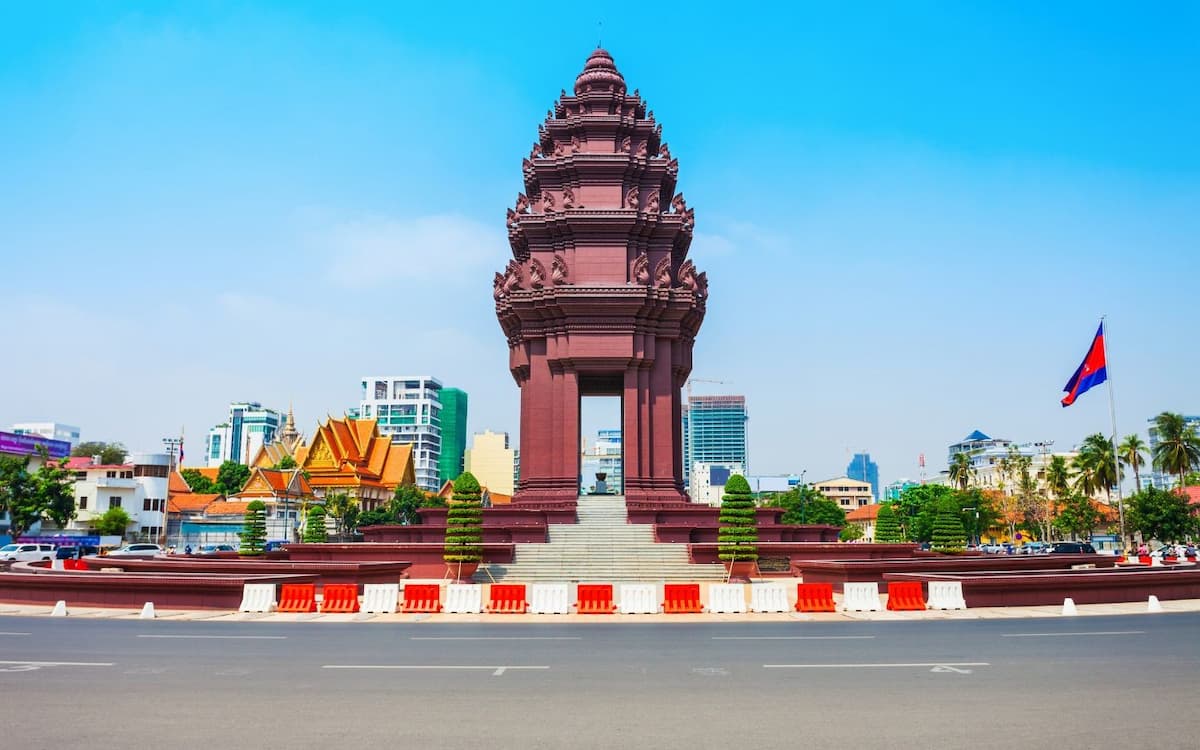 Independance monument Phnom Penh