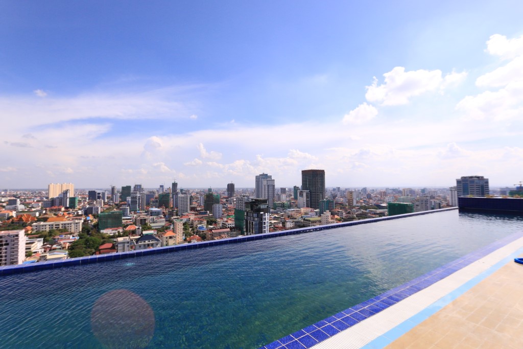 East One Hotel and Apartment Pool 2