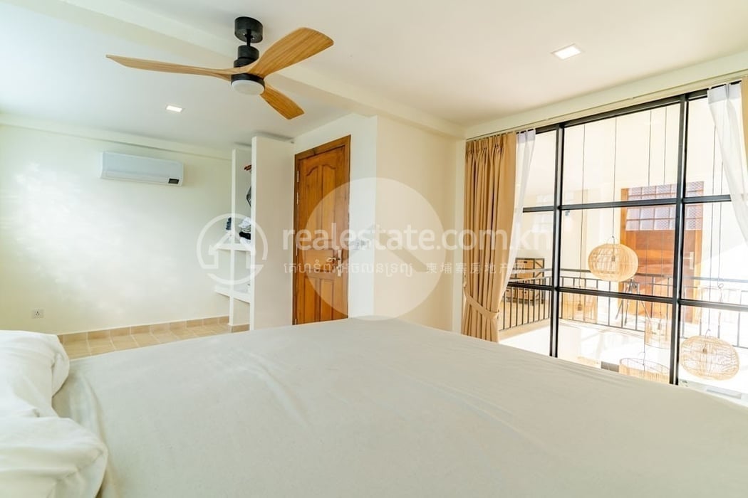 2112291443492cfd-13476-2-Bedroom-Villa-with-pool-For-Rent-in-Svay-Dangkum49.jpg