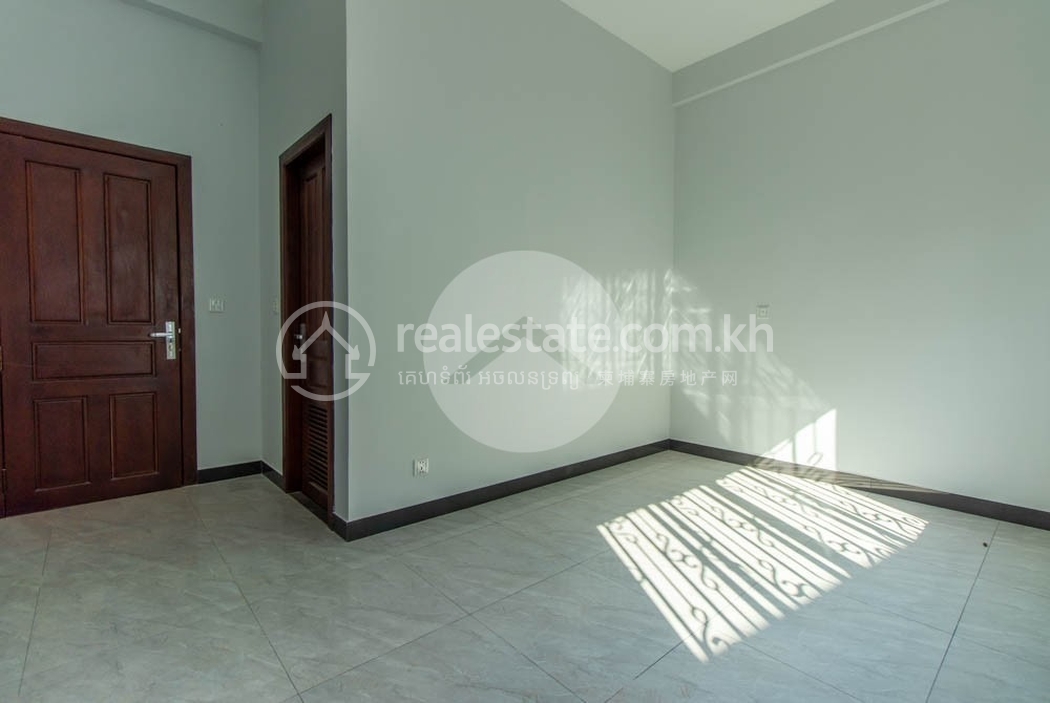 2201181550fe44e4-13586-2-bedroom-villa-for-sale-in-svay-thom6.jpg