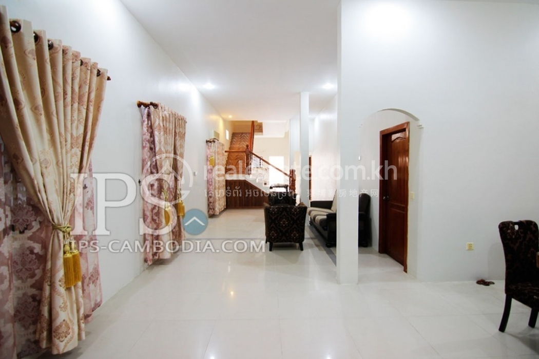 1705112001adbec9-ips-townhouse-for-sale-in-toul-kork-four-bedrooms-1461388560-MG1693.jpg