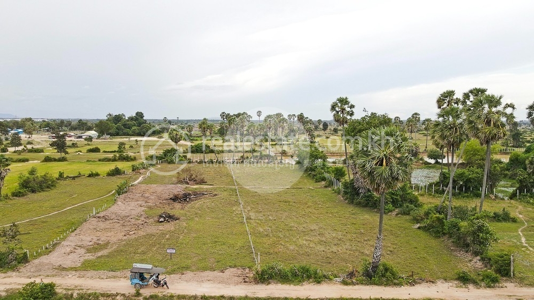 21081816016f6d27-10443-2660sqm-residential-land-for-sale-in-bakong-district3.jpg