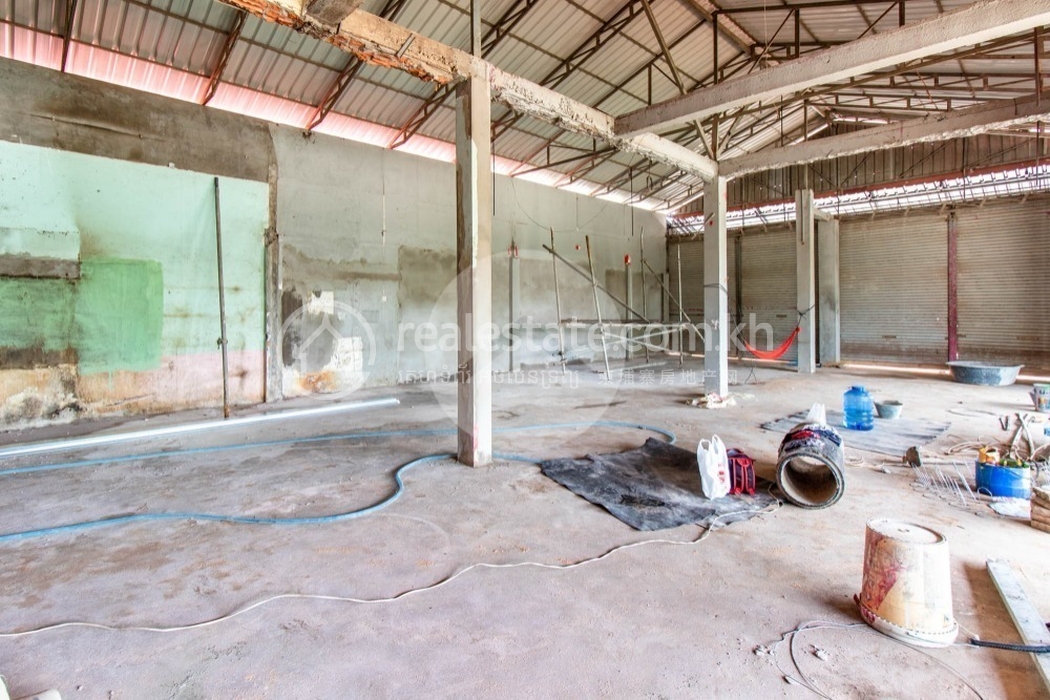 2203191612acf946-14068-273-sqm-commercial-space-for-rent-in-night-market-area-siem-reap6.jpg