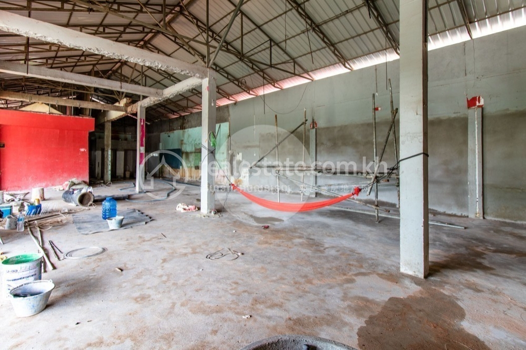 2203191612d38b91-14068-273-sqm-commercial-space-for-rent-in-night-market-area-siem-reap3.jpg
