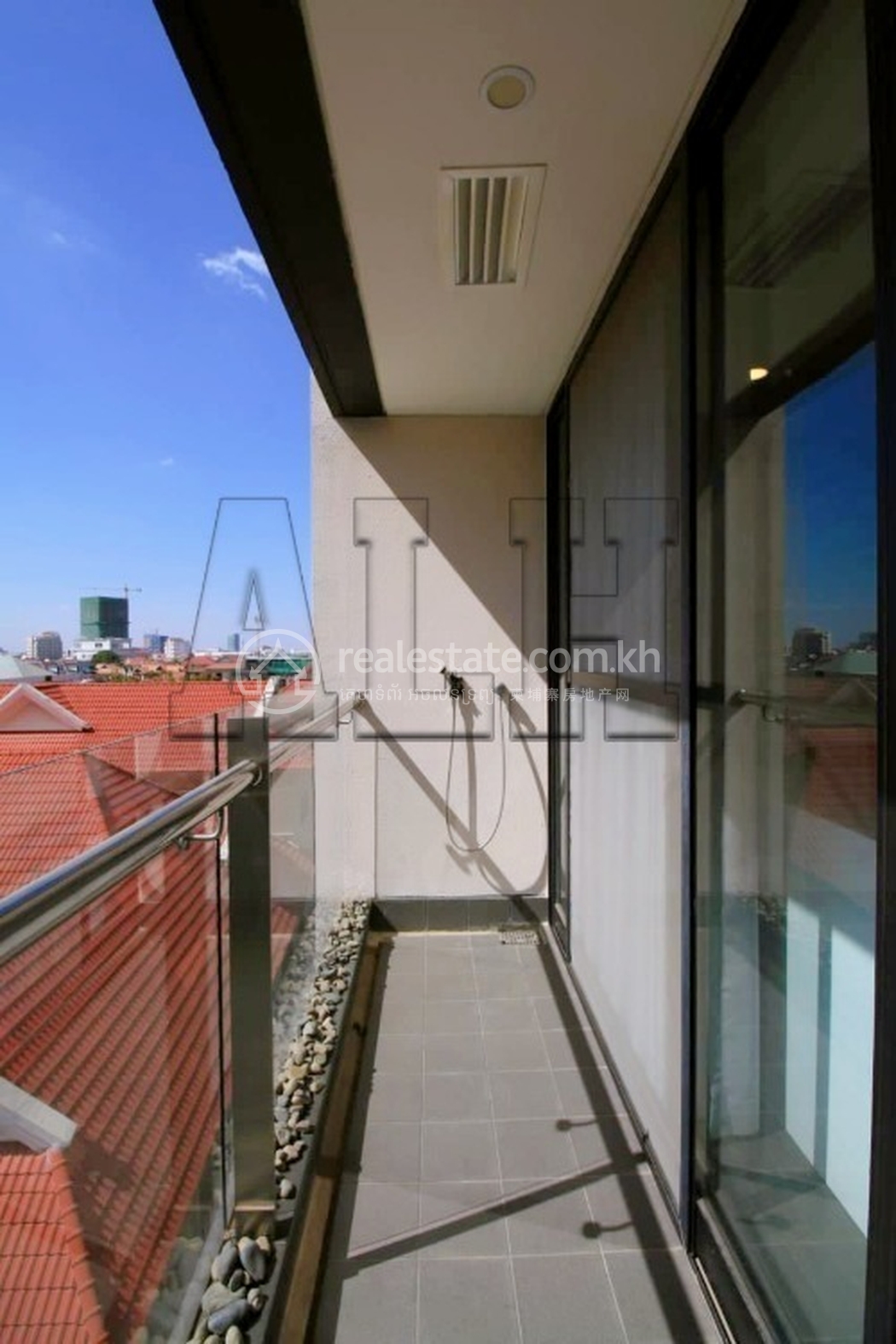 residential Apartment for rent v Boeung Kak 2 ID 205244 9