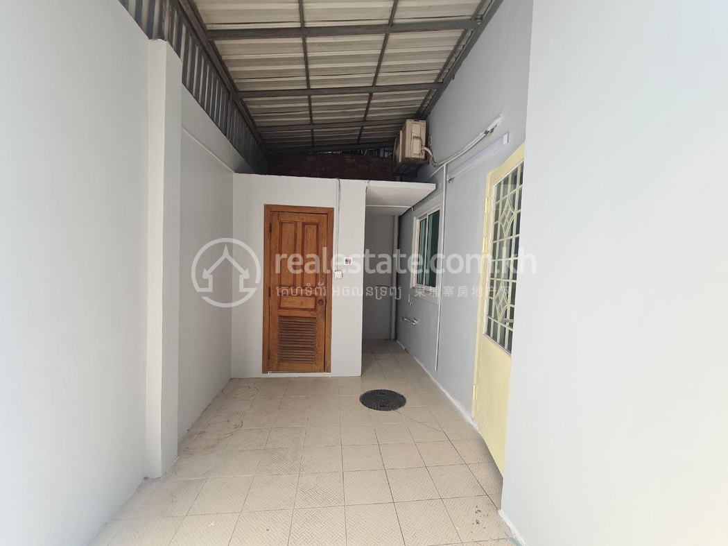 residential House for rent v Tonle Bassac ID 208660 8