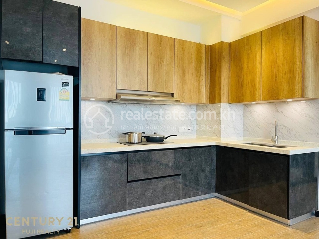 residential Condo for rent v Tonle Bassac ID 207967 6