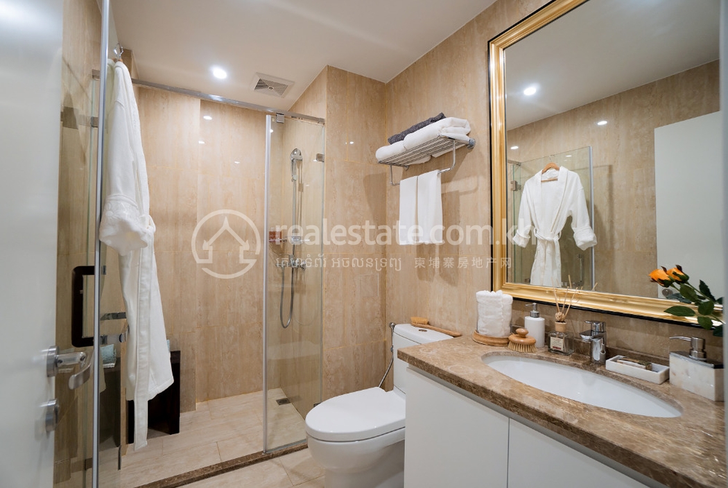 2 BDR Executive -Bathroom1.jpg