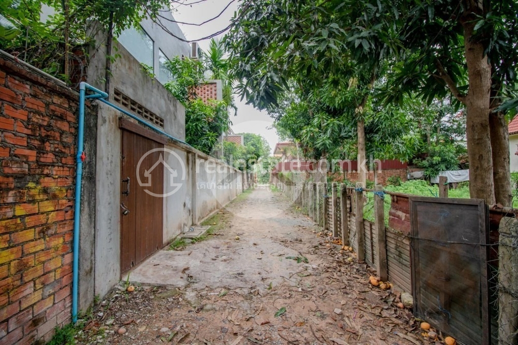 2205260911a04860-14510-1401-sqm-residential-land-with-wooden-house-for-sale-in-salakamreu.jpg