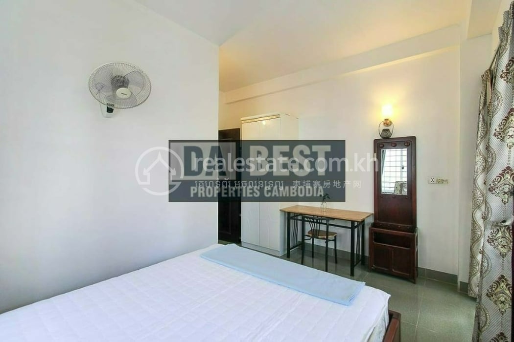 Cheap, beautiful 1BR Apartment for rent in Toul Tum Poung, Russian market , phnom penh -3.jpg