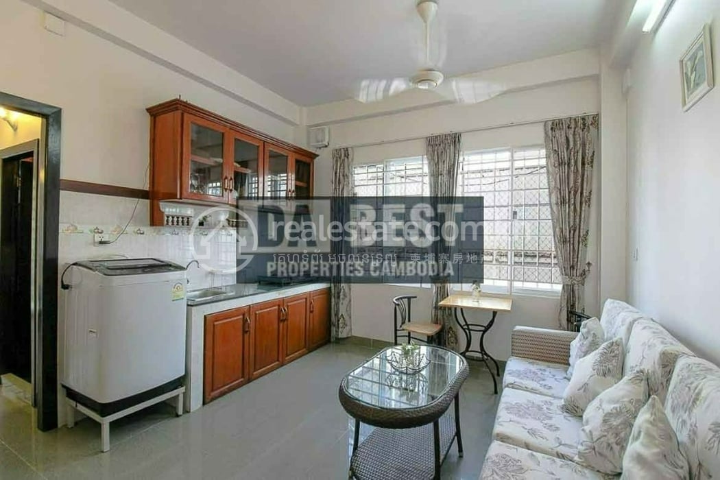 Cheap, beautiful 1BR Apartment for rent in Toul Tum Poung, Russian market , phnom penh -6.jpg