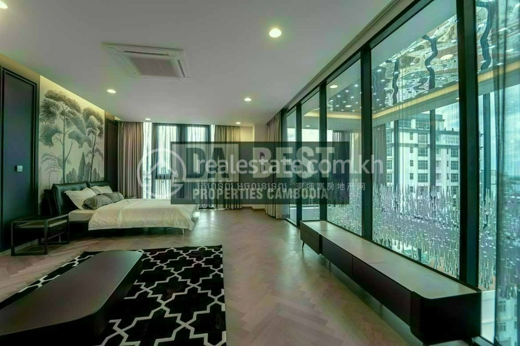 Penthouse 3BR for rent in BKK1 Phnom Penh -2.jpg