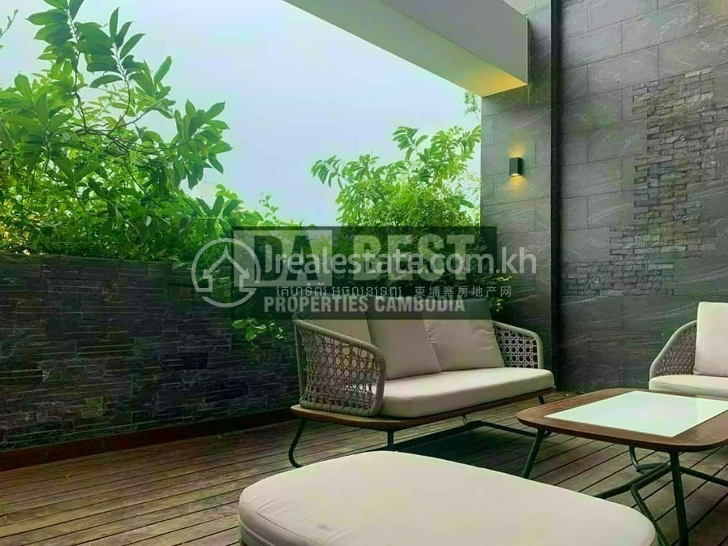 Penthouse 3BR for rent in BKK1 Phnom Penh -22.jpg