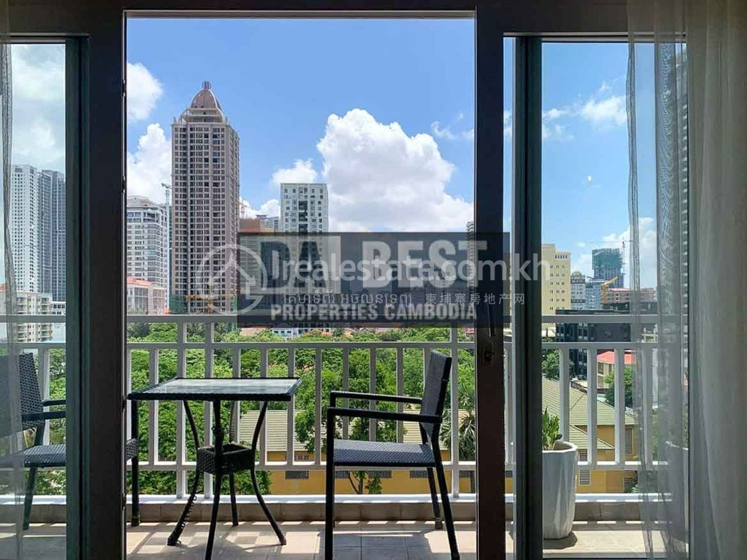 Beautiful spacious 1BR apartment for rent in BKK1 - Phnom Penh -4.jpg