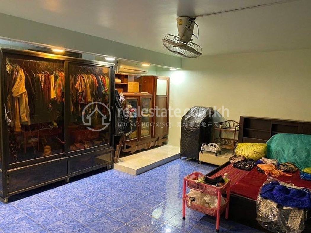 residential House for sale v Tonle Bassac ID 222302 7