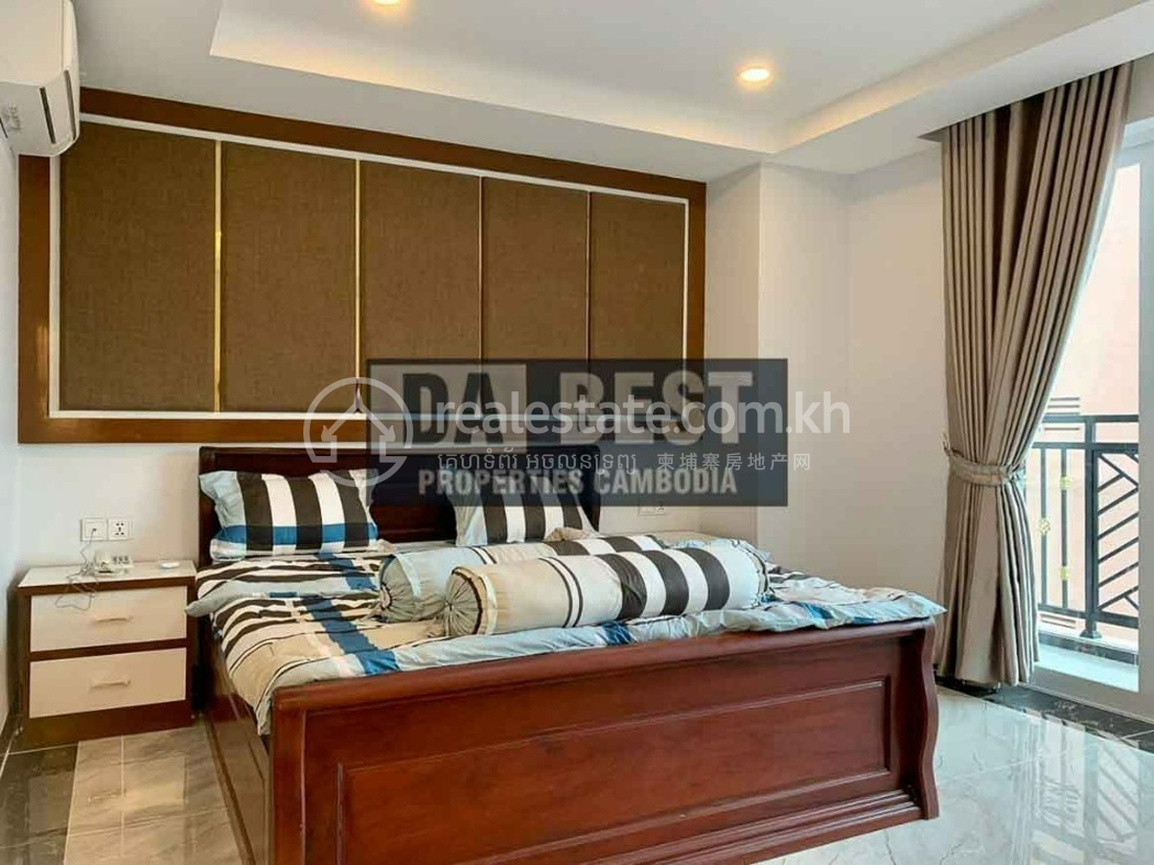 1BR Apartment for Rent in BKK2 Phnom Penh with pool and gym-3.jpg