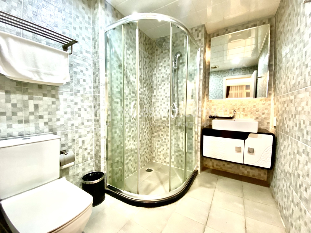 residential Condo for sale v Tonle Bassac ID 223747 10