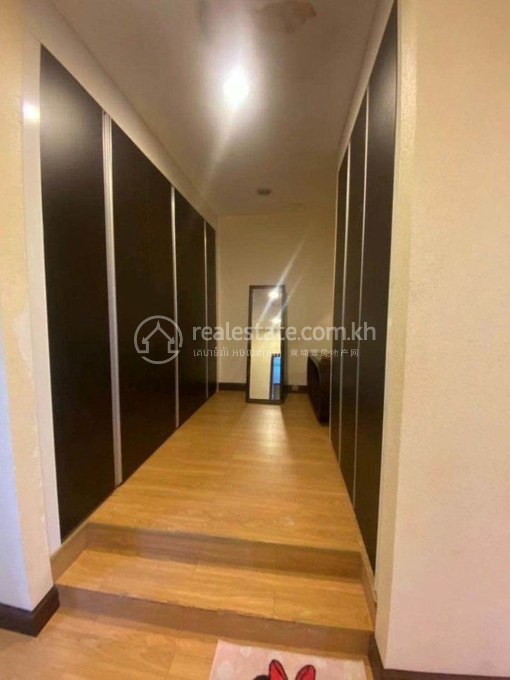 residential House for rent v Tonle Bassac ID 227504 9