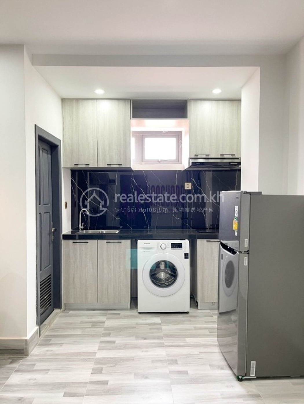 residential Apartment for rent v Toul Tum Poung 2 ID 226251 7