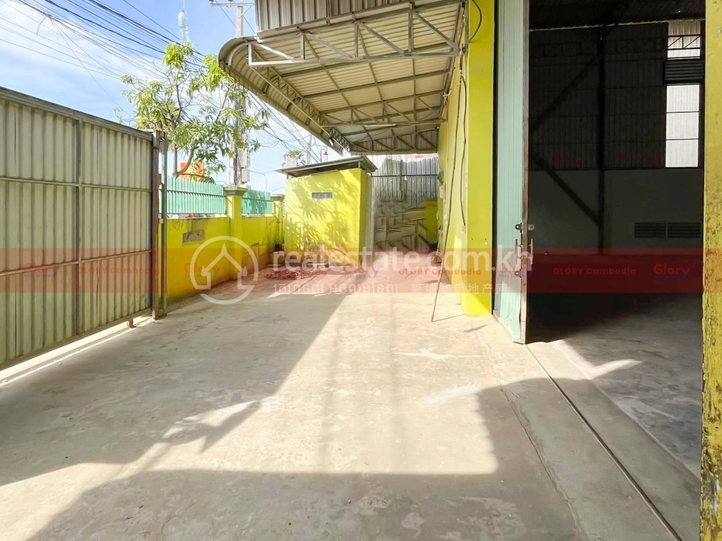450-Sqm-Warehouse-For-Lease-Phnom-Penh-Thmey-Sen-Sok-Area-Img3.jpg
