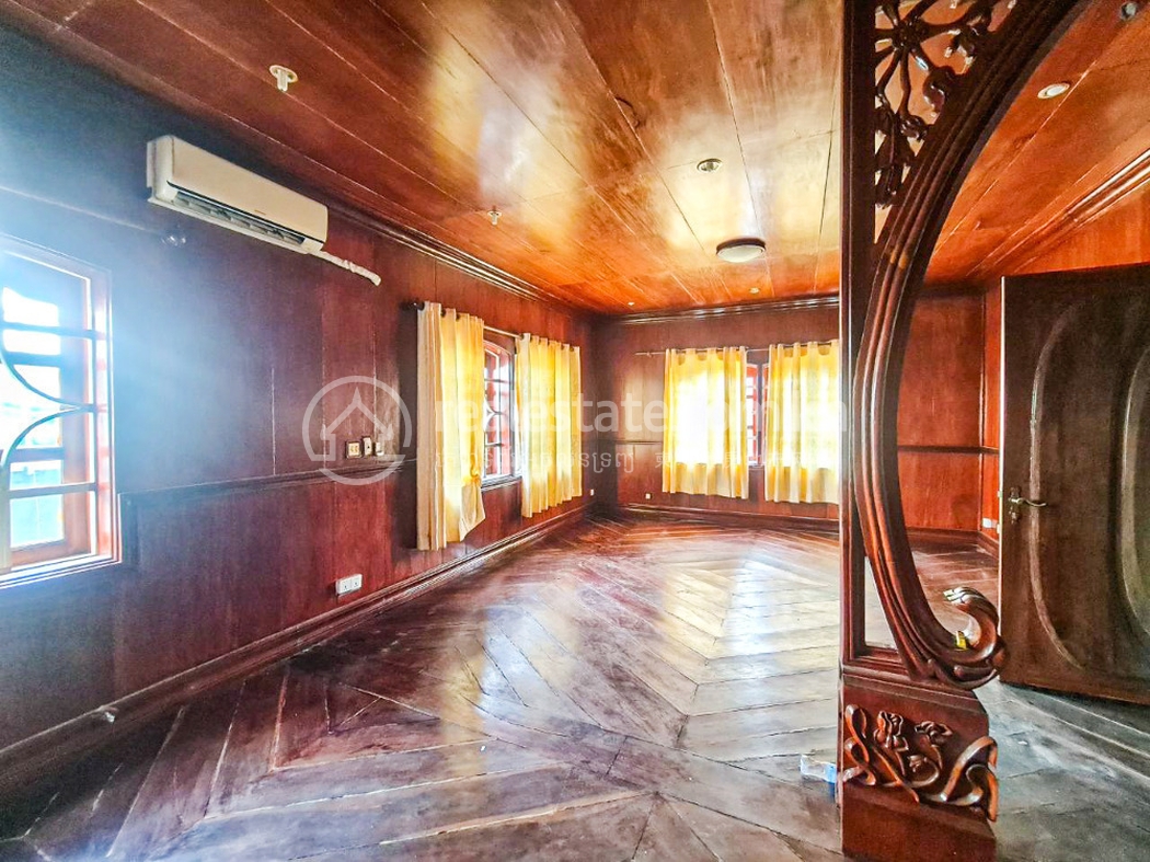 residential Villa for sale v Boeung Kak 1 ID 229844 9