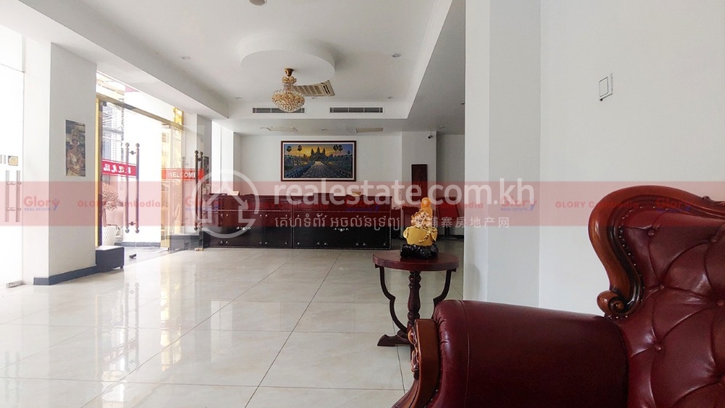 104-Rooms-Hotel-Building-For-Rent-In-The-Center-Of-Daun-Penh-Area-Img2.jpg