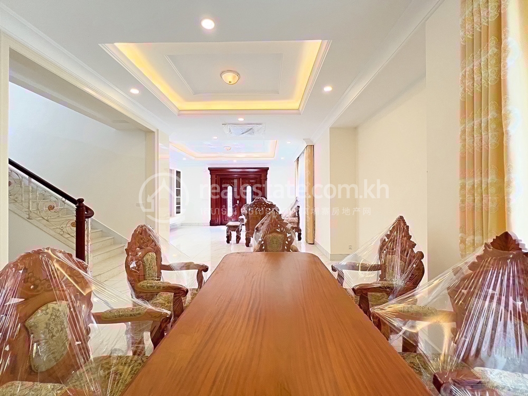 residential Villa for rent v Nirouth ID 233153 10