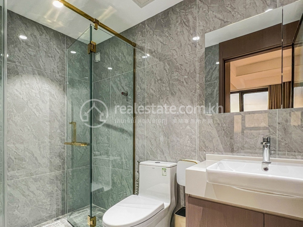 Morgan Penthouse Bathroom (2).jpg