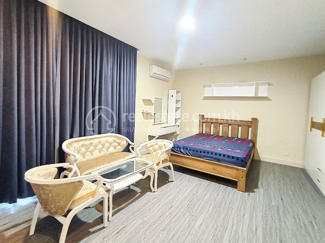 Twin Villa for rent in Borey Peng Huoth Beoung Snor (10).jpeg