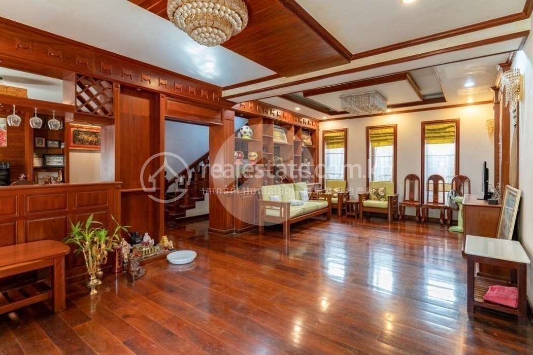 22122109228fb86f-4-Bedroom-Villa-For-Sale-Borey-Prek-Eng-Prek-Eng-Phnom-Penh-1000x667.jpg